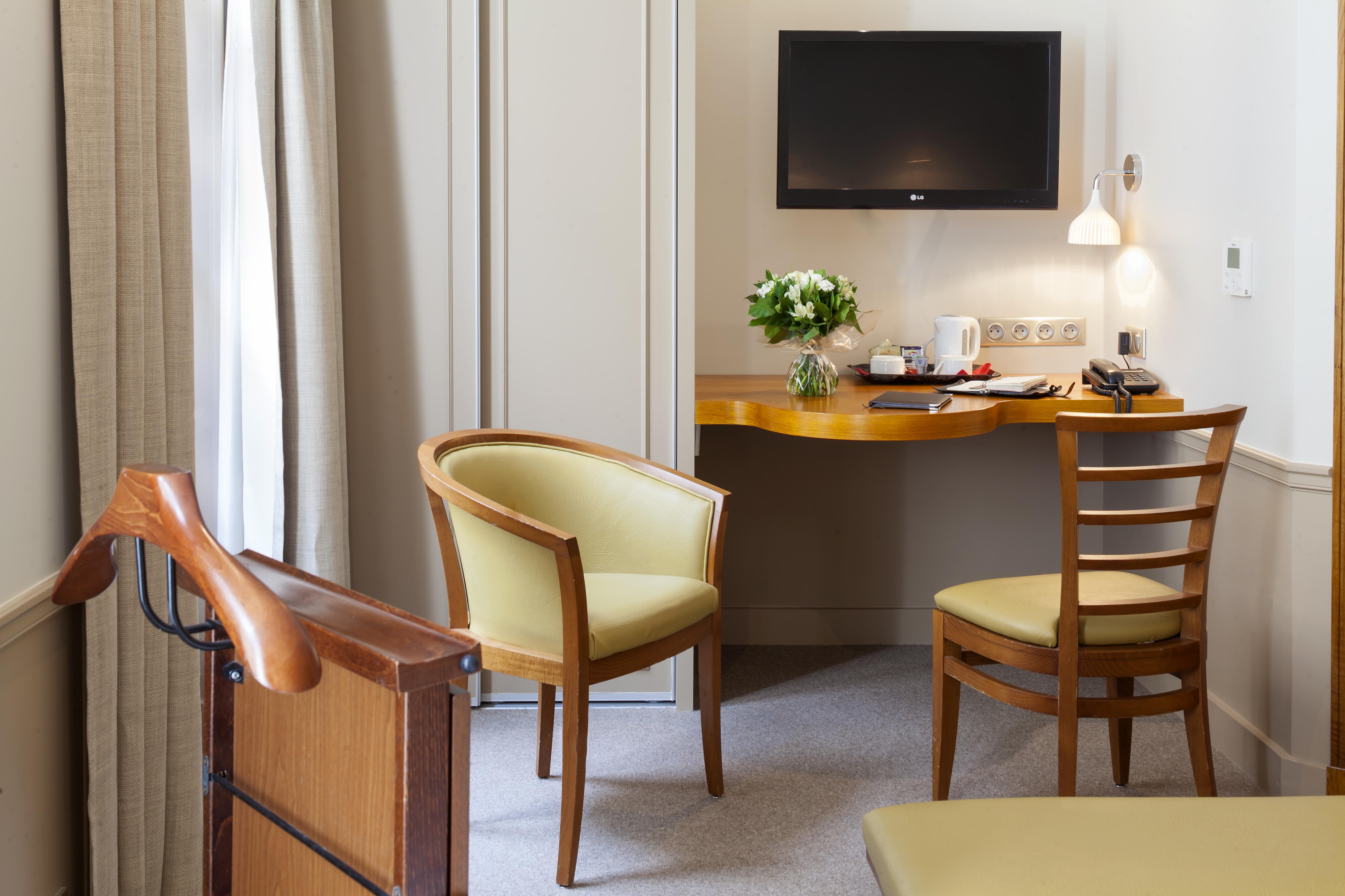 Hotel De Fleurie - Saint-Germain-Des-Pres Париж Екстериор снимка