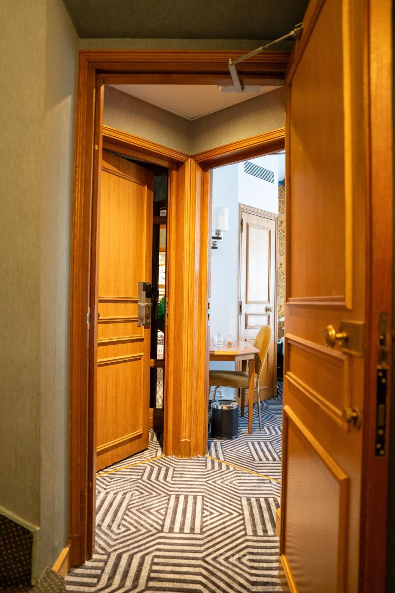 Hotel De Fleurie - Saint-Germain-Des-Pres Париж Екстериор снимка
